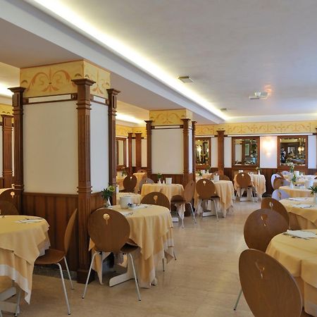 Hotel Miramare Lignano Sabbiadoro Exteriör bild