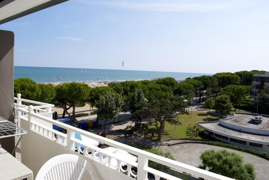 Hotel Miramare Lignano Sabbiadoro Exteriör bild