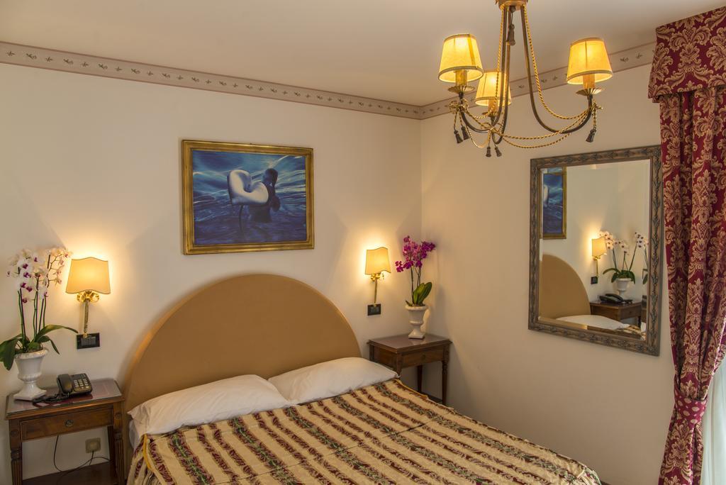 Hotel Miramare Lignano Sabbiadoro Exteriör bild
