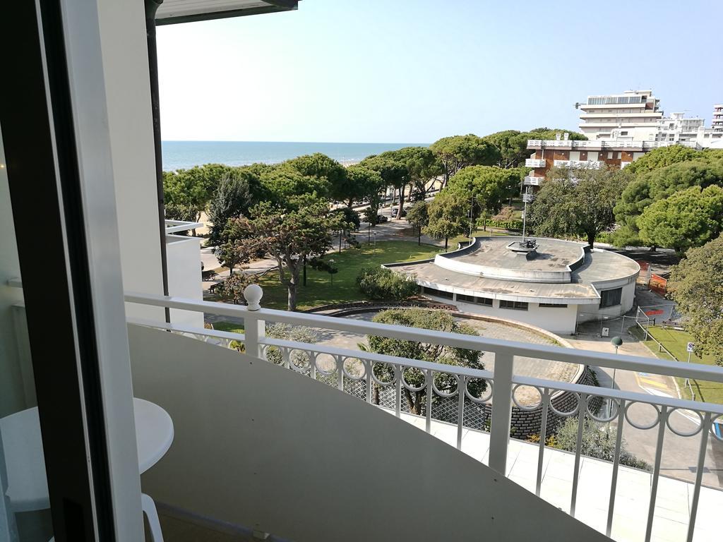 Hotel Miramare Lignano Sabbiadoro Exteriör bild