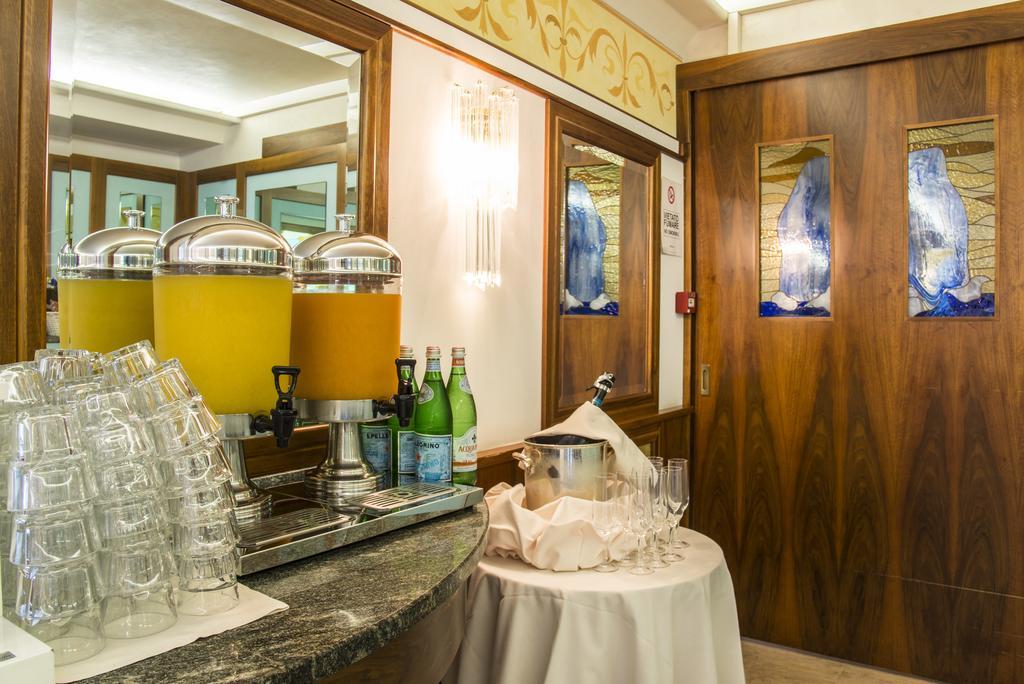 Hotel Miramare Lignano Sabbiadoro Exteriör bild